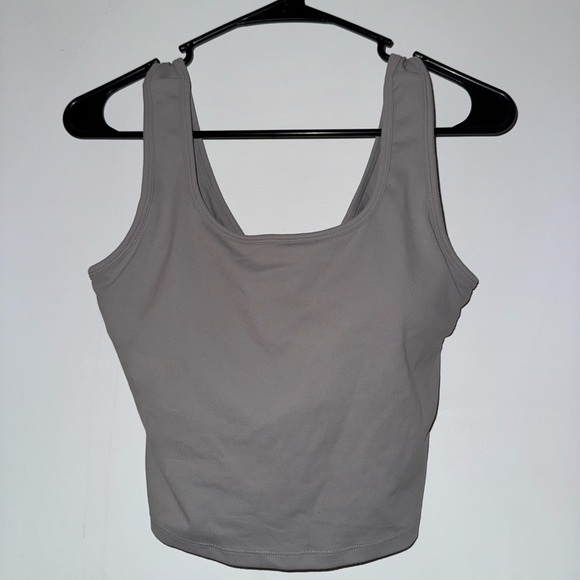 Halara Tank Top - Picture 4 of 5
